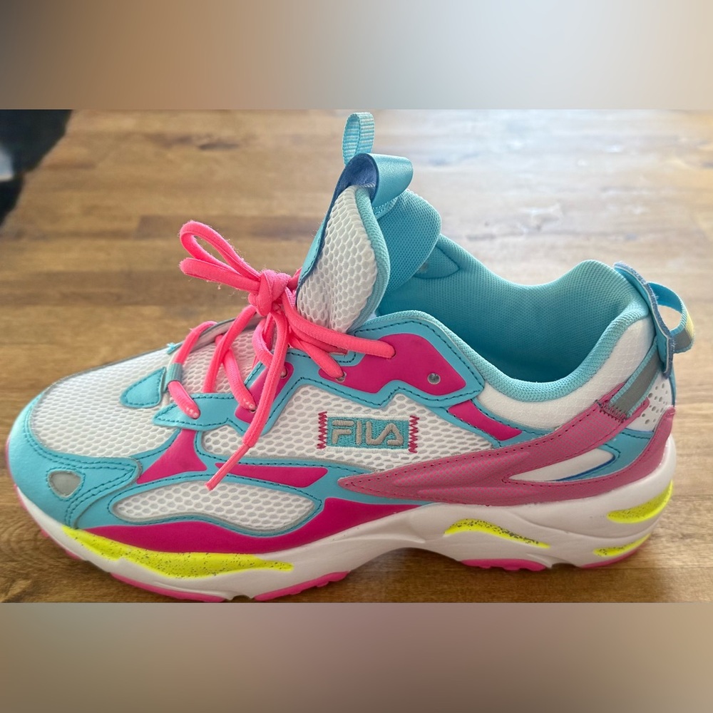 Fila Women's Neon Athletic Shoes Size 11 NWOT